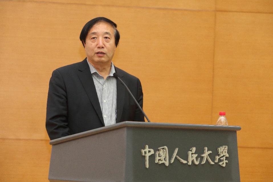 首先,中国人民大学副校长兼外国语学院院长杜鹏教授致辞并寄语,向各位